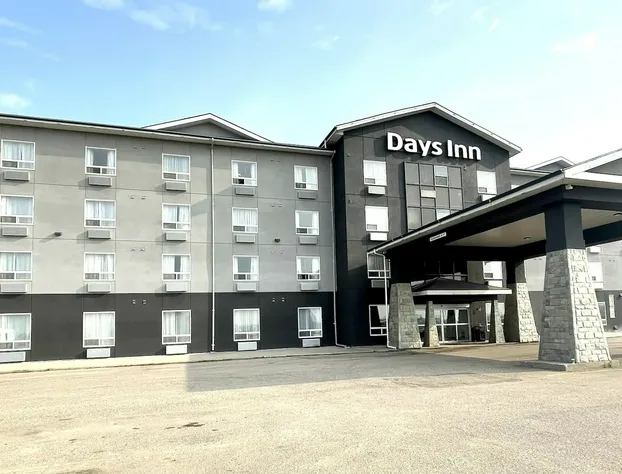 Days Inn by Wyndham Grande Prairie hotel detail image 1