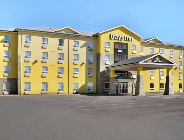 Days Inn by Wyndham Grande Prairie hotel detail image 1