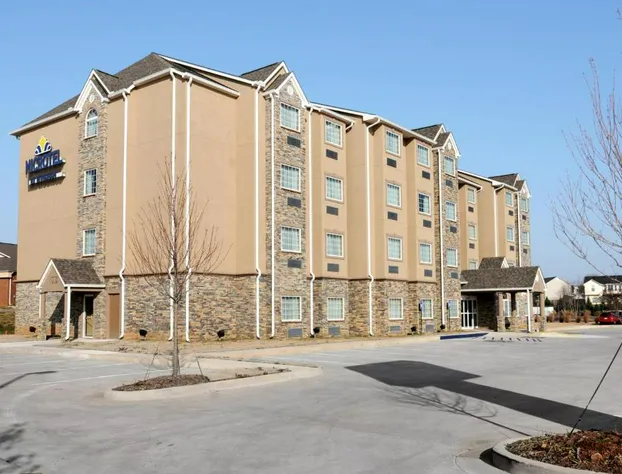 Microtel Inn & Suites by Wyndham Cartersville hotel detail image 1