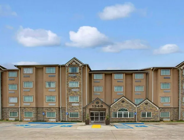 Microtel Inn & Suites by Wyndham Cartersville hotel detail image 2