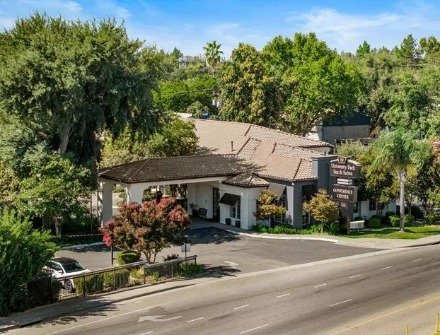 University Park Inn & Suites, an Ascend Collection Hotel hotel detail image 3