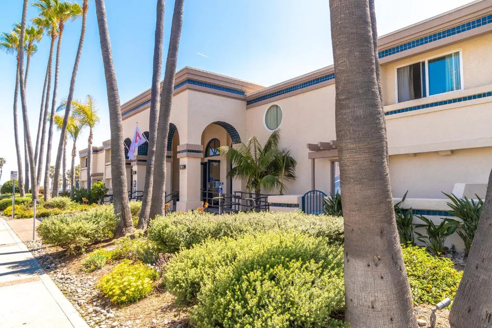 Southern California Beach Club hotel hero