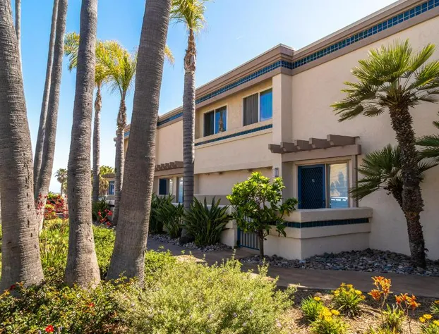 Southern California Beach Club hotel detail image 1