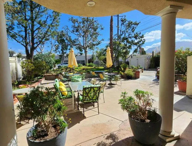 Santa Paula Inn hotel detail image 4