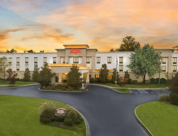 Hampton Inn Suites Opelika I85 Auburn Area hotel detail image 2