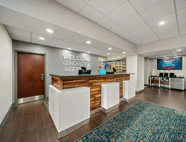 Hampton Inn Suites Opelika I85 Auburn Area hotel detail image 4