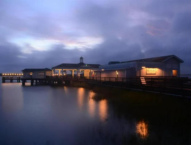 Days Inn & Suites by Wyndham Jekyll Island hotel detail image 1