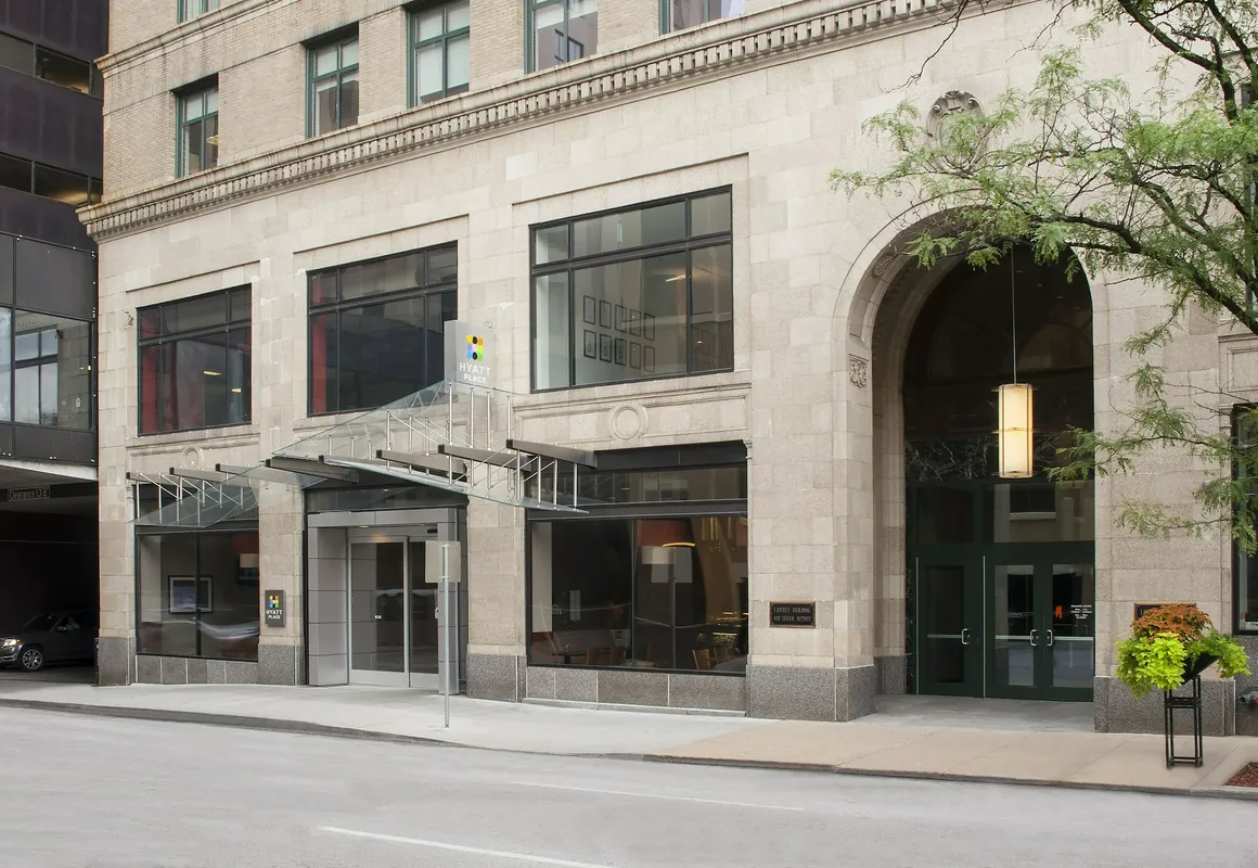 Hyatt Place Des Moines/Downtown hotel hero