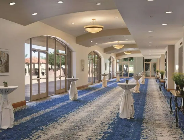 Embassy Suites by Hilton Scottsdale Resort hotel detail image 2