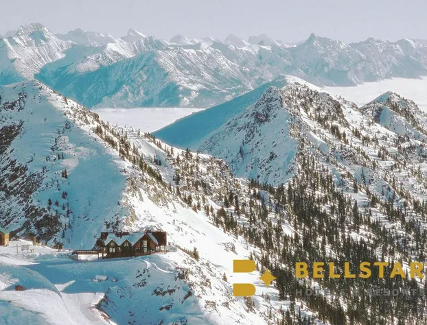 Glacier Mountaineer Lodge hotel detail image 1