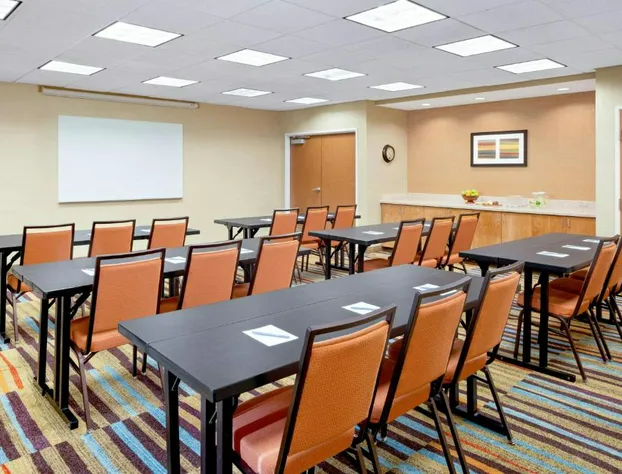 Fairfield Inn & Suites Marianna hotel detail image 2
