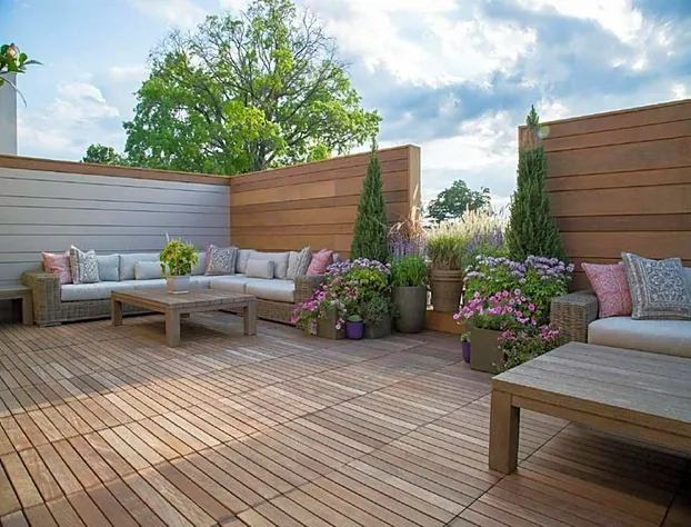 J House Greenwich hotel detail image 3