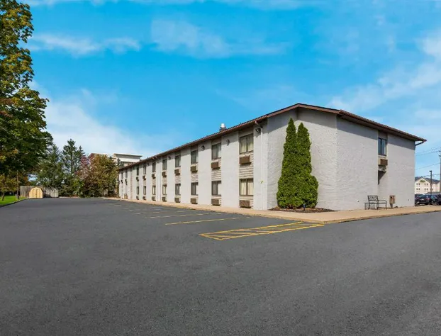 Quality Inn Ashland East hotel detail image 1