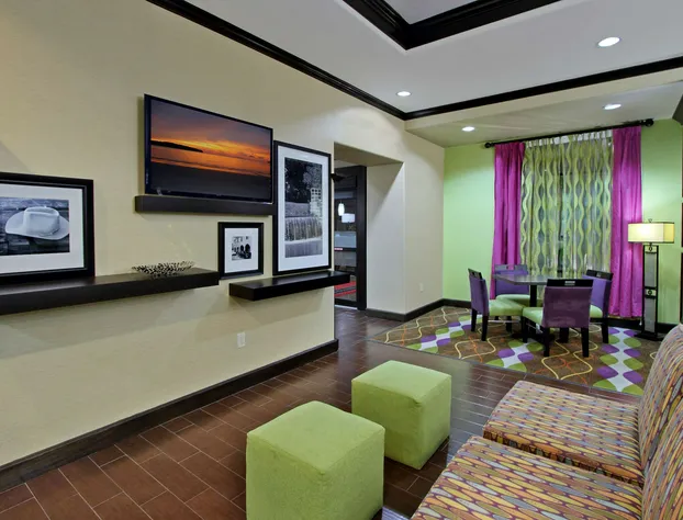 Hampton Inn Beeville hotel detail image 2