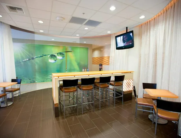SpringHill Suites by Marriott Wenatchee hotel detail image 4