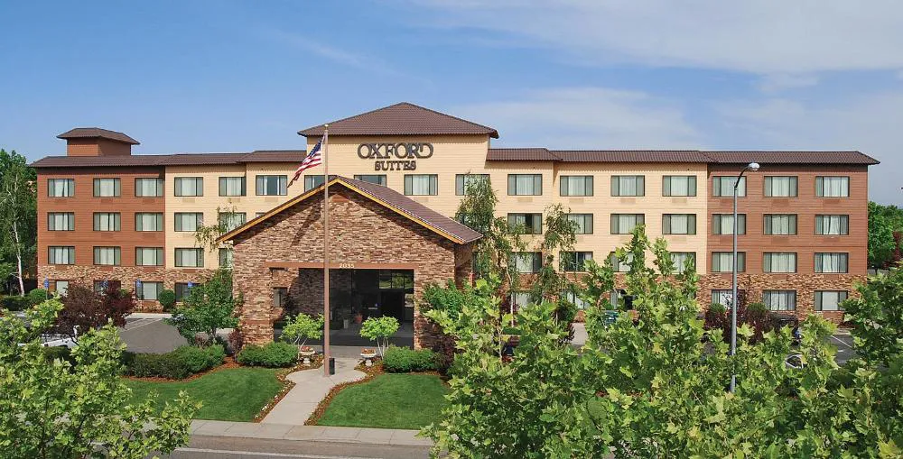 Oxford Suites Chico hotel hero