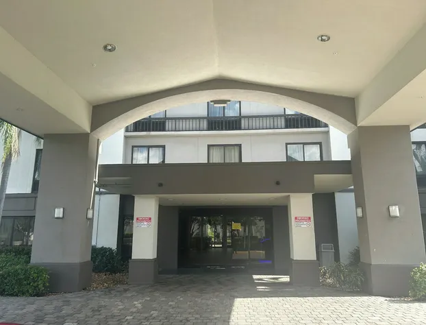 Red Roof PLUS+ Fort Myers hotel detail image 3