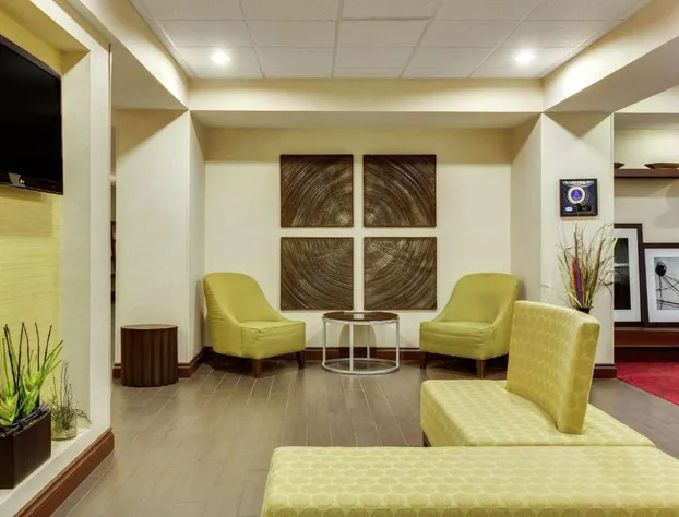 Hampton Inn Ozark hotel detail image 3