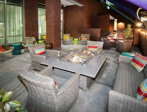 Hampton Inn & Suites Raleigh Downtown hotel detail image 4