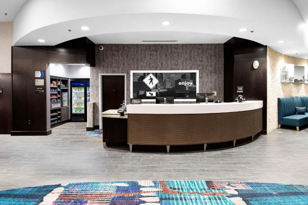 Hampton Inn & Suites Raleigh Downtown hotel hero