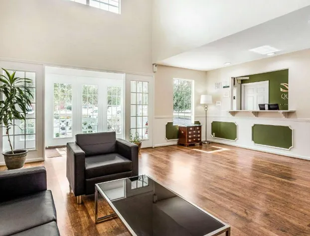 Quality Inn Lancaster hotel detail image 4