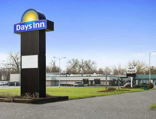 Days Inn by Wyndham Rock Falls hotel detail image 1