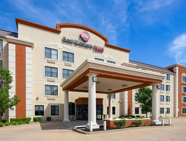 Best Western Plus Peoria hotel detail image 1