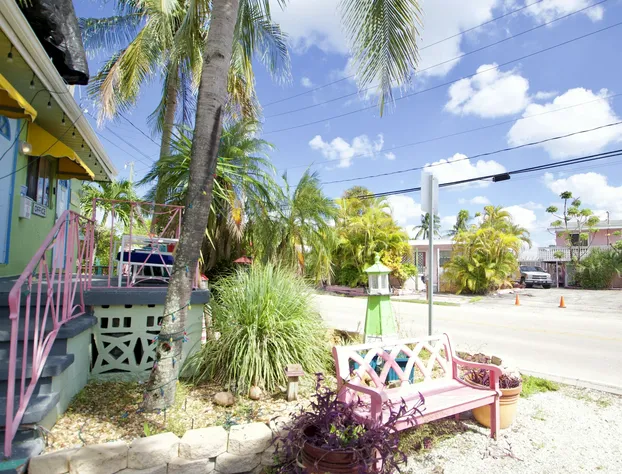 Sun Deck Inn & Suites hotel detail image 2