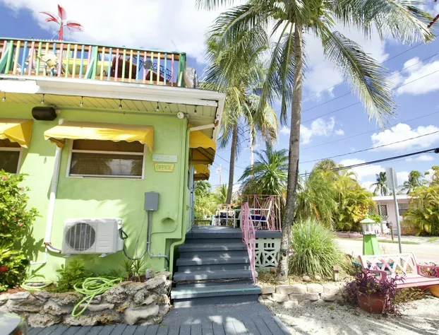 Sun Deck Inn & Suites hotel detail image 3