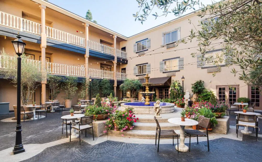 Ayres Hotel Costa Mesa/Newport Beach hotel hero