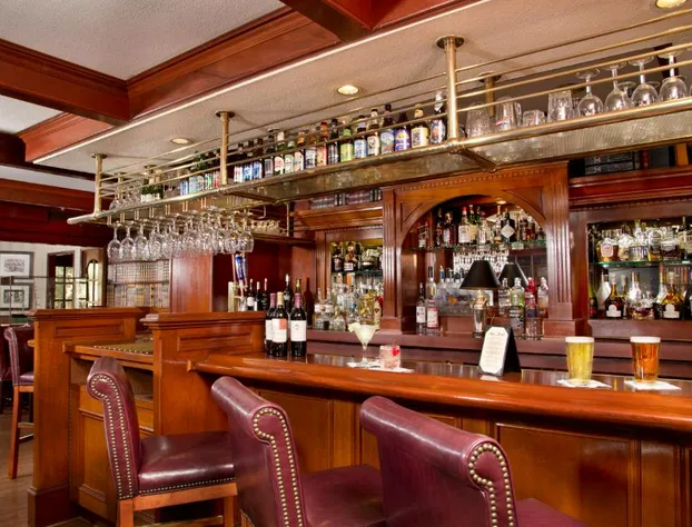 Ayres Hotel Costa Mesa/Newport Beach hotel detail image 3