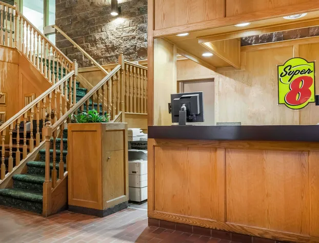 Super 8 by Wyndham Sudbury ON hotel detail image 2