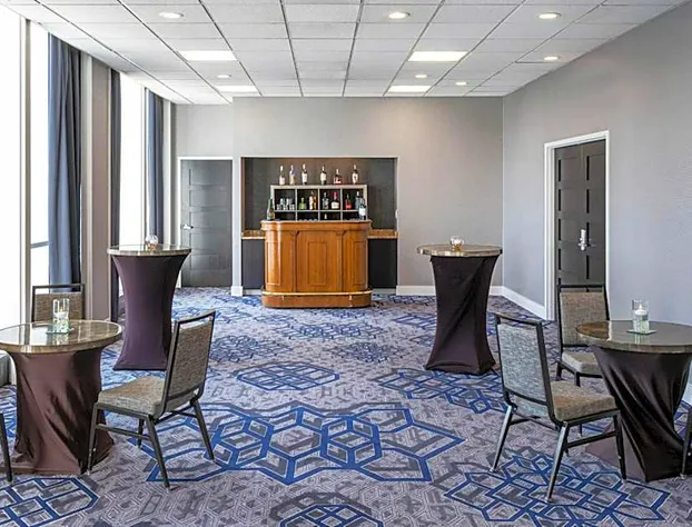 Sheraton Indianapolis City Centre Hotel hotel detail image 2