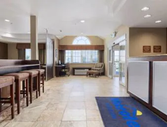 Microtel Inn & Suites by Wyndham Wheeler Ridge hotel detail image 3