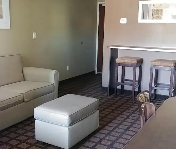 Microtel Inn & Suites by Wyndham Wheeler Ridge hotel detail image 3