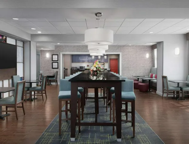 Hampton Inn Statesboro hotel detail image 4