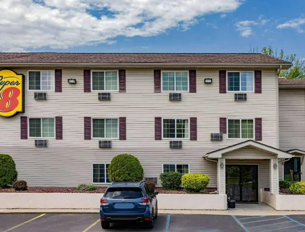 Super 8 by Wyndham Johnstown/Gloversville hotel detail image 4