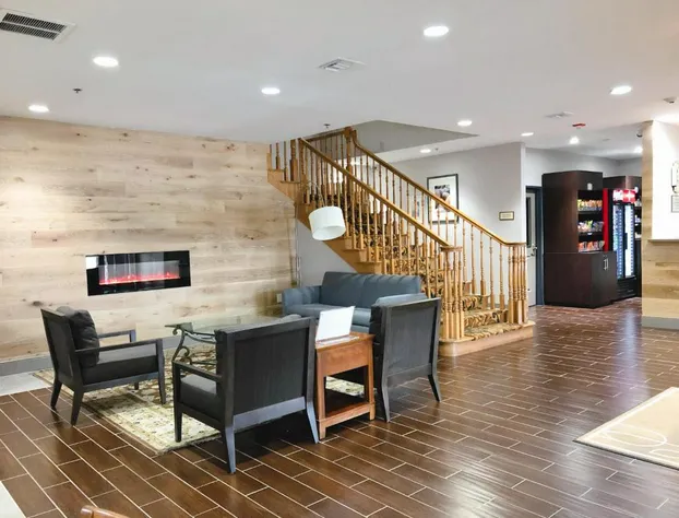 Country Inn & Suites by Radisson, Topeka West, KS hotel detail image 3