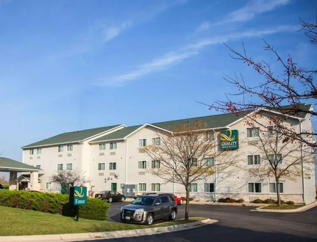 Quality Inn & Suites Loves Park near Rockford hotel detail image 3