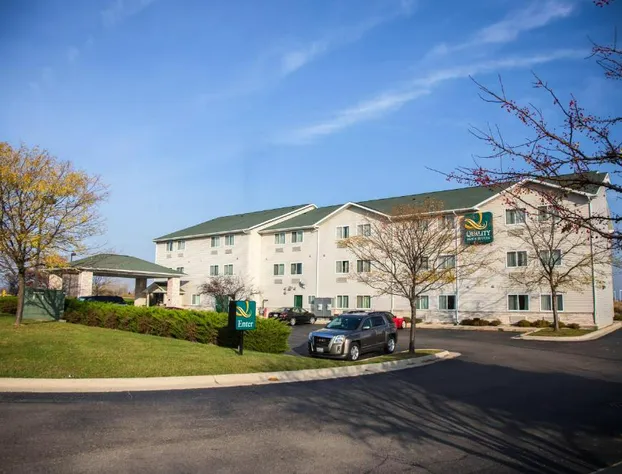 Quality Inn & Suites Loves Park near Rockford hotel detail image 1