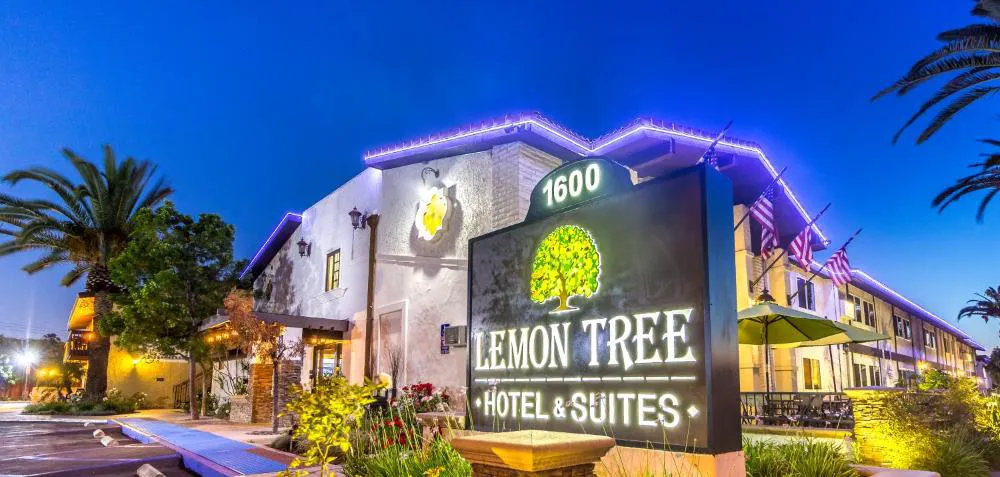 Lemon Tree Hotel & Suites Anaheim hotel hero