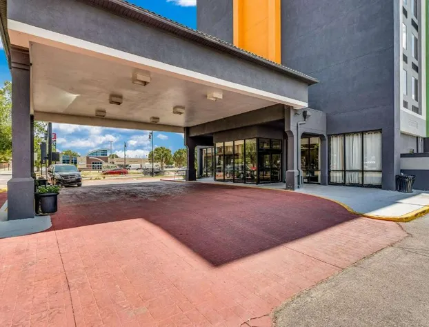 Wyndham Garden Wichita Downtown hotel detail image 2