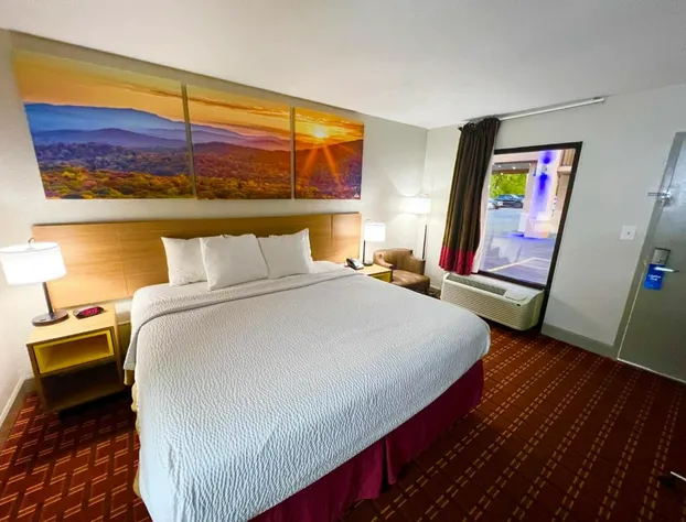 Days Inn by Wyndham Athens hotel detail image 4