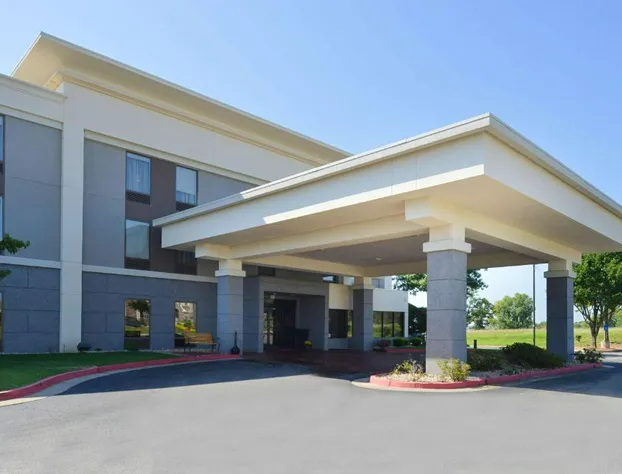 Hampton Inn Tulsa-Sand Springs hotel detail image 1