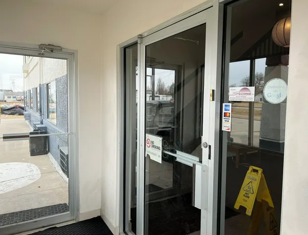 Comfort Inn Express Shenandoah hotel detail image 2