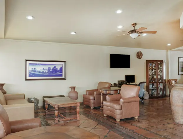 Historic Coronado Motor Hotel by OYO hotel detail image 4