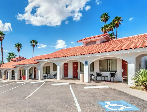 Historic Coronado Motor Hotel by OYO hotel detail image 3