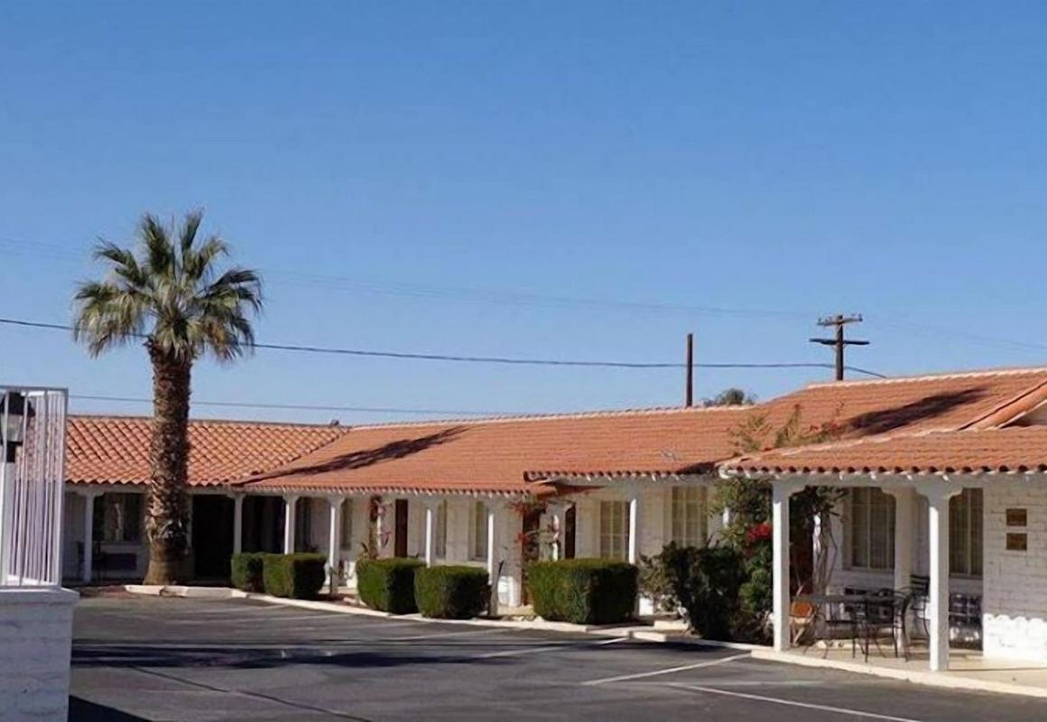 Historic Coronado Motor Hotel by OYO hotel hero