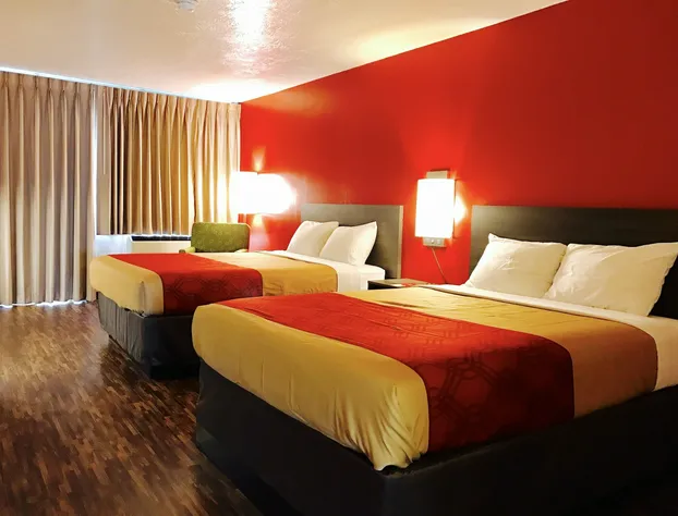 Econo Lodge near Snake River hotel detail image 4