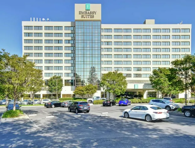 Embassy Suites by Hilton Santa Clara Silicon Valley hotel detail image 2